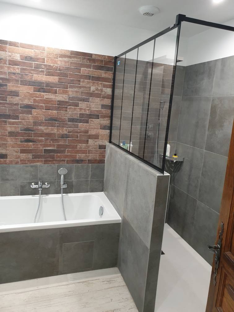 653f9059920e4_images_large